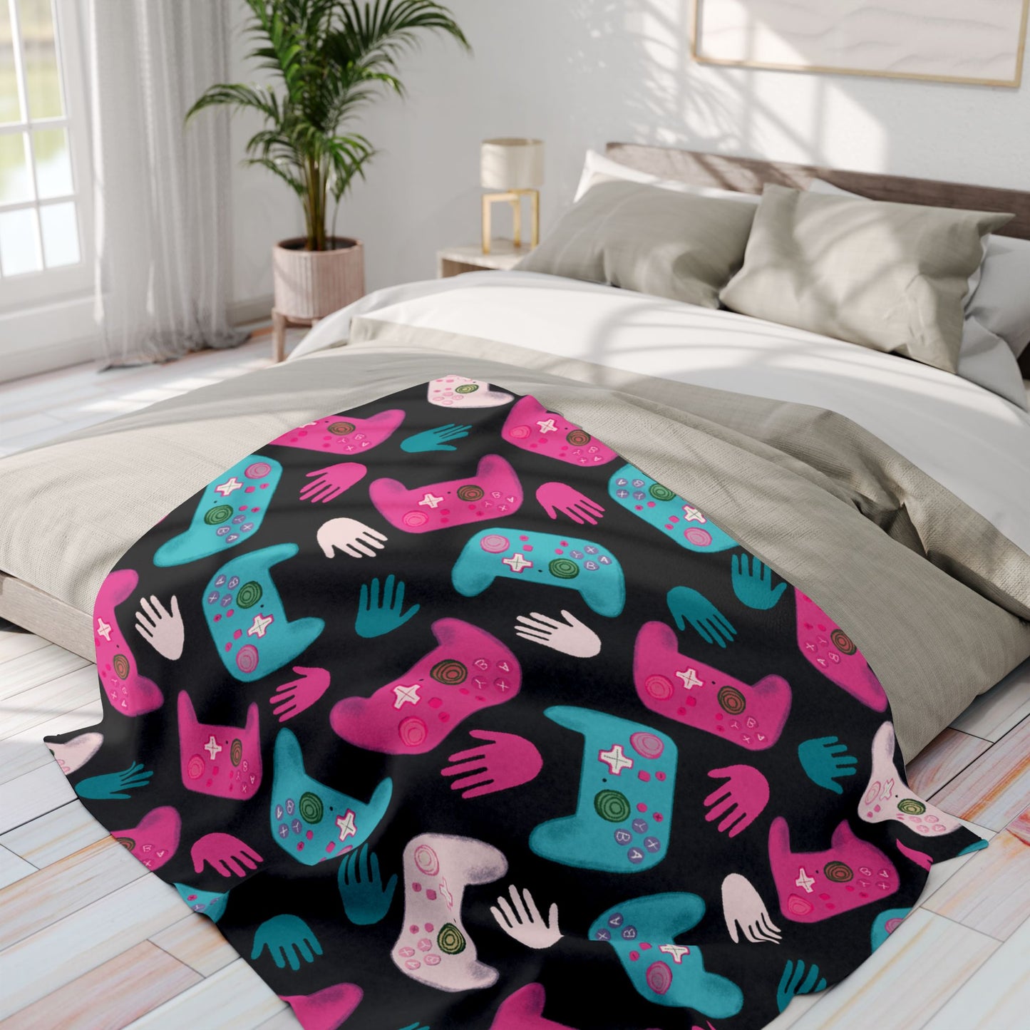 Blanket Fleece Charming Gaming Controller Design on Black Background, 2 Sizes, Blanket or Throw
