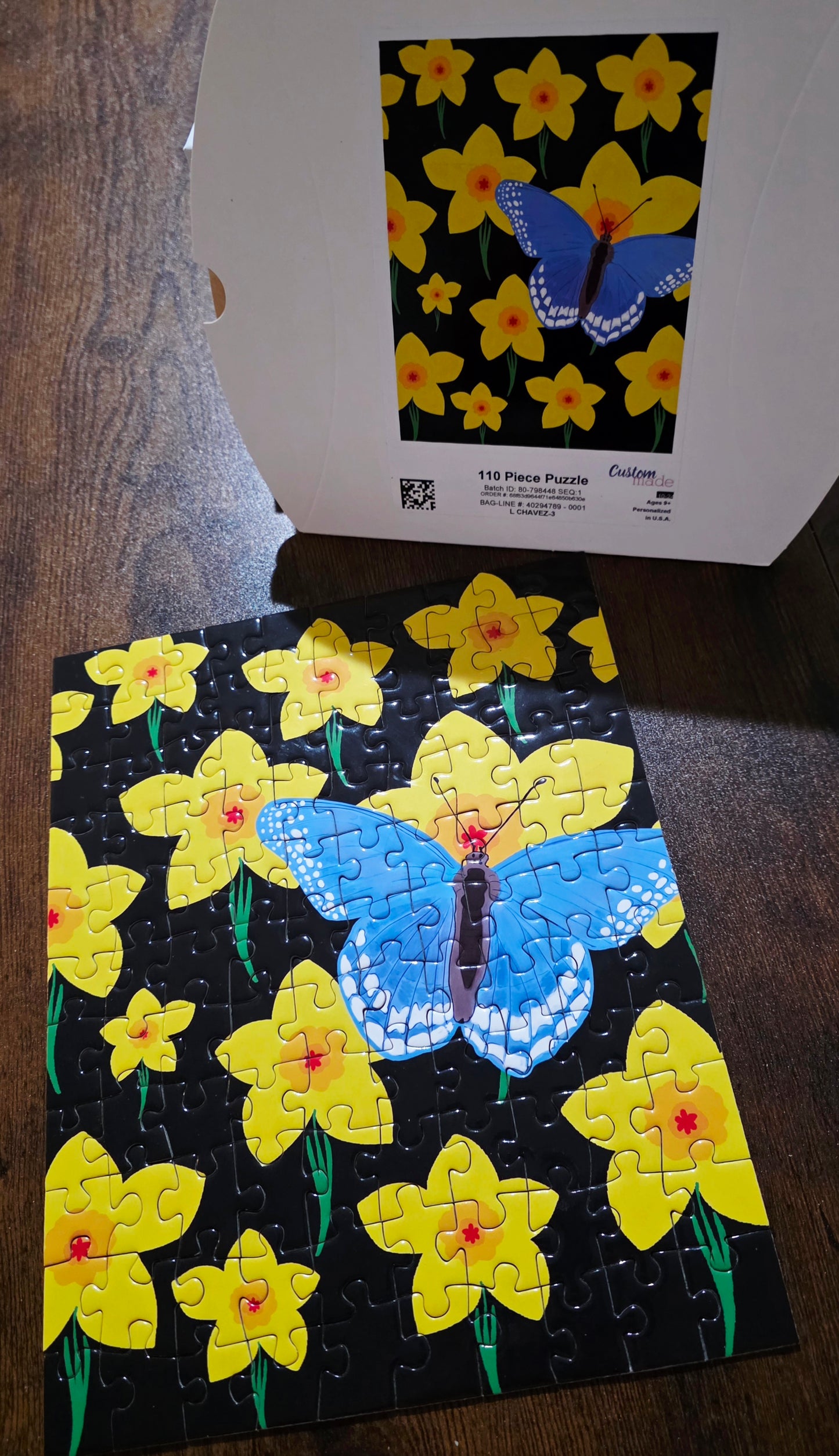 Butterfly Daffodil Puzzle for Family Fun, Gift Idea, 110-520 Pieces
