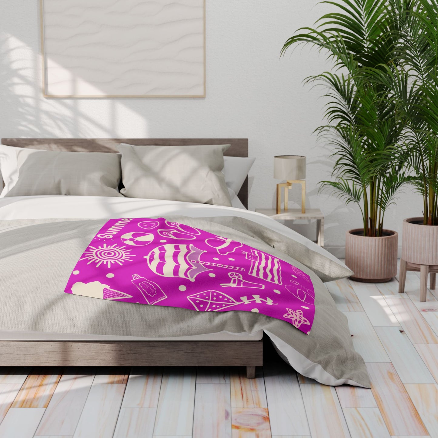 Blanket Fleece With Charming Beach Design on Hot Pink Background, 2 Sizes, Blanket or Throw
